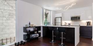 2 Bed 2 Bath in The Heart of Little Italy Gallery 5
