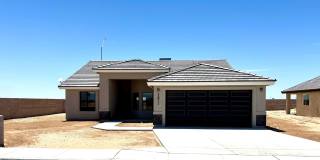 San Luis Corner Lot home with a Large Master Suite - 3 Bed 2 Bath Split Floor Plan Gallery 1