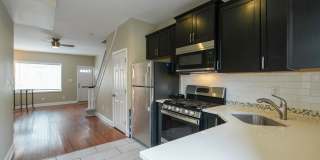 Cozy 3 Bed in Whitman Gallery 8