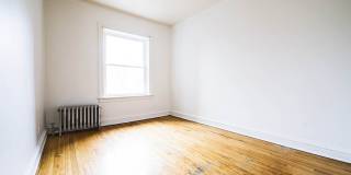 1738 W 77th St Gallery 4