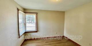 546 N 40th Street-Front Gallery 10