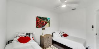945 Sunflower Avenue Gallery 24