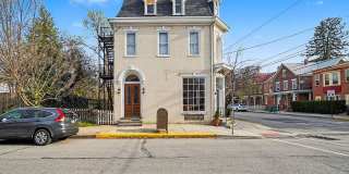 175 E Louther St Gallery 1