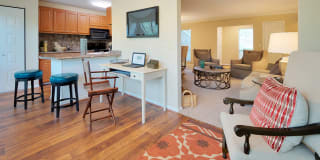 Midland Falls Apartments Gallery 19