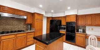 18210 Hatteras Gallery 16