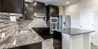 Beautiful 3 bedroom, 2.5 bath energy efficient home in the desirable Verona community! Gallery 11
