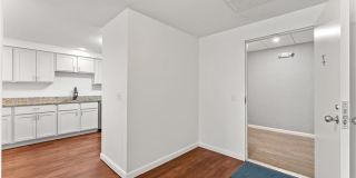 30 Argyle Avenue Gallery 8