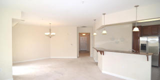 600 EDELEN STATION Place Gallery 5