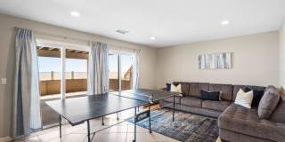 5 Bedroom + 4 Bathroom Home  | Ocean Opulence | Furnished Monthly Rental Gallery 9