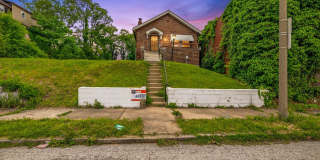 FOR RENT – 1965 Arlington Ave Gallery 3