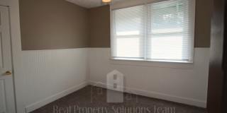 2353 Adams Avenue Gallery 18