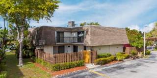 8107 SW 23rd Ct Gallery 34