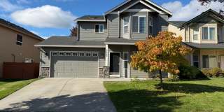 Lacey home 3 bed 2.5 bath w/ AC Gallery 1