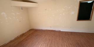 Fully Renovated 3 Bed 2.5 Bath Townhome w/ 1 Car Garage & Yard! Gallery 44
