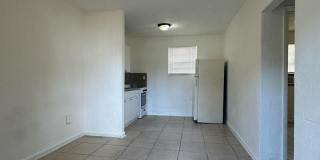 Discover Your Ideal Home: Small Apartment Complex with Cozy Comfort Gallery 3
