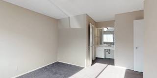 Camelot Village Apartments Gallery 38