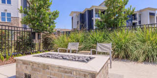 Windsor at Manhattan Gallery 76