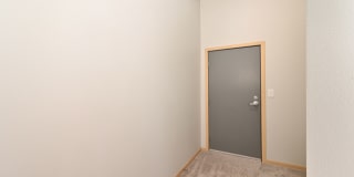 Spacious 2BR/1.75BA Condo in Convenient Location (Central District) Gallery 5
