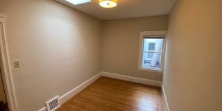 Epic REA - Spacious Light-filled Corner House 4BD/ 2BA Gallery 27