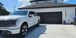 2075 JEWELL AVENUE Gallery 1