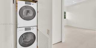 530 SW 11th Ave Gallery 1