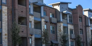Raleigh House Apartments Gallery 9