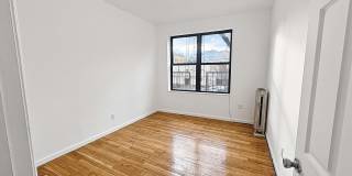 35 ROCK ST Gallery 20