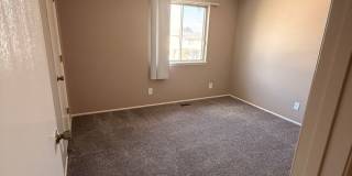 Southdale Square Gallery 16