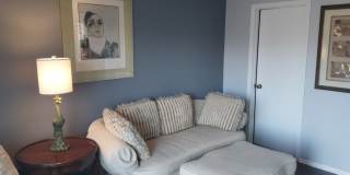 3115 Winchester Ct E Gallery 1