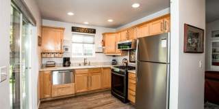 2 bedroom Townhome close to Whitefish Lake Golf Course Gallery 8