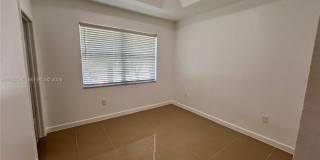 1550 NE 33 AV Gallery 26