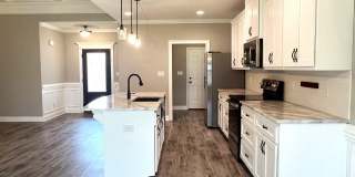 531 Edgarton Way Gallery 8