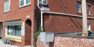 Large Two Bedroom Apartment Gallery 1