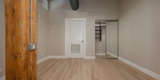 1017 W Washington Boulevard Gallery 22