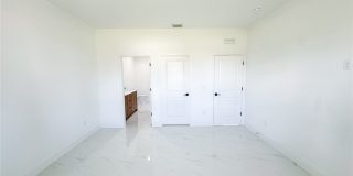 721 Bering Avenue S Gallery 20