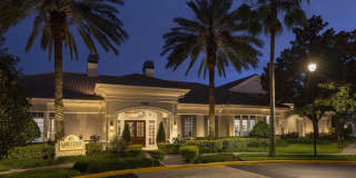 Lake's Edge Apartments Gallery 31