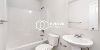 3208 Baylor Street Gallery 10