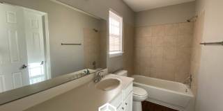 2563 Waverly Drive Gallery 10