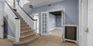 184 W MAIN Street unit: Building 100 Gallery 1