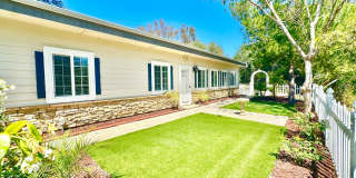 Stunning Top to Bottom, Inside & Out Remodel Job on this Rental Home, Minutes to Fallbrook or Bonsall, on Private Property Location! Gallery 1