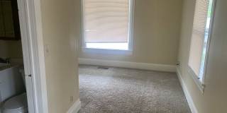 27 W 9th Hutchinson, KS RENTAL Gallery 1