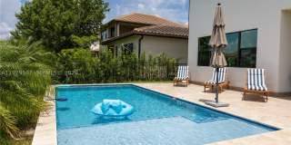 11826 SW 13th Ct Gallery 42