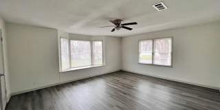 208 N 36th Street Gallery 13