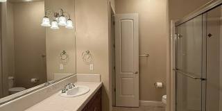 Spacious Luxury Home in Prestigious Country Club Community Gallery 10