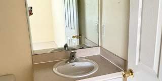 2/2.5 Townhome in Fort Myers for Rent Gallery 15