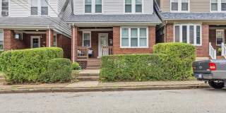 Charming 3-Bedroom Home in Dormont Gallery 1