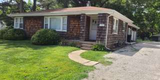 3 Bedroom House in Normal Gallery 1