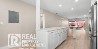 Luxurious Fully Renovated 2 Bed/2Bath Condo Gallery 9