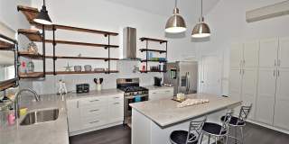 68 Daytona Street Gallery 1