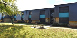 Raintree Meadows Apartment Homes Gallery 19